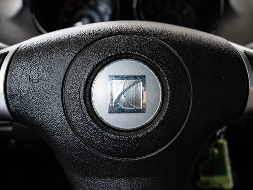 Used 2007 Black Onyx Saturn  image 33