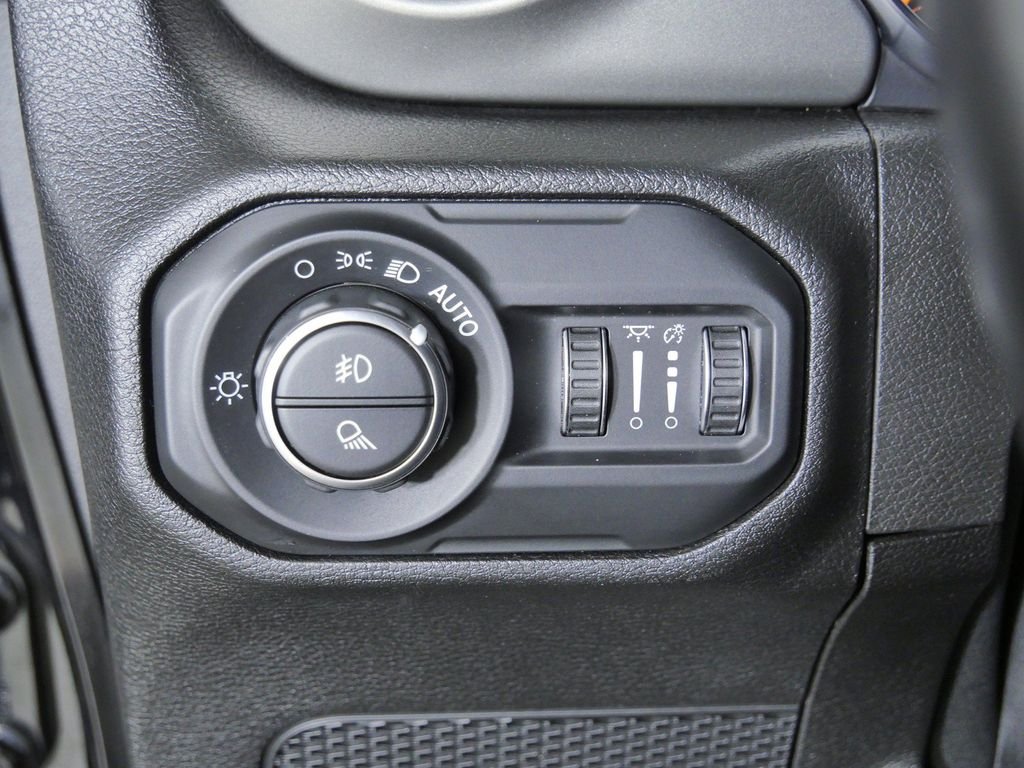 Used 2021 Black Jeep Willys image 35