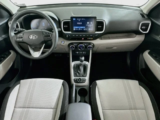 New 2026 Hyundai VENUE SEL