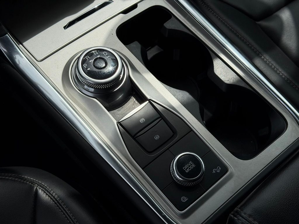 Used 2023 White Ford XLT image 35