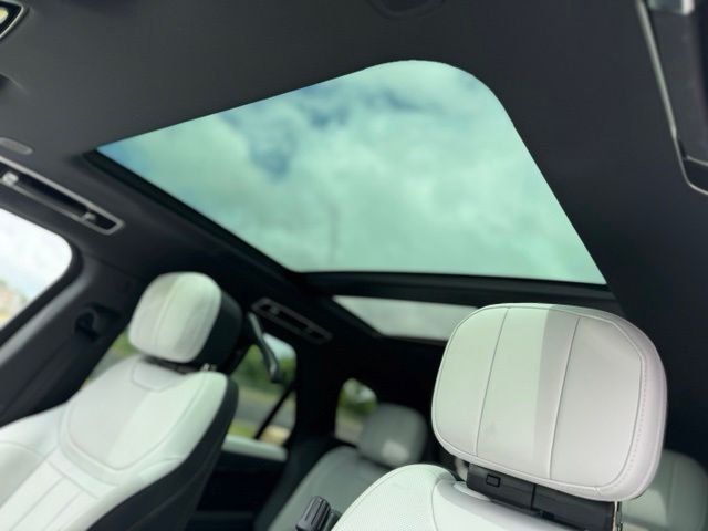 Certified Used 2024 Black Land Rover Dynamic SE image 15