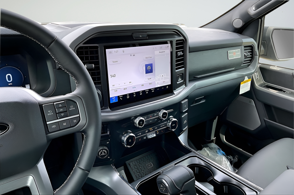 New 2026 Agate Black Metallic Ford XLT image 7