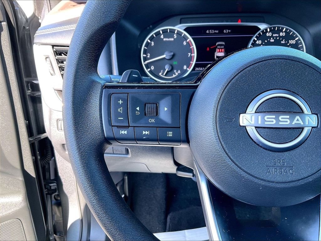 Used 2023 Gray Nissan SV image 22
