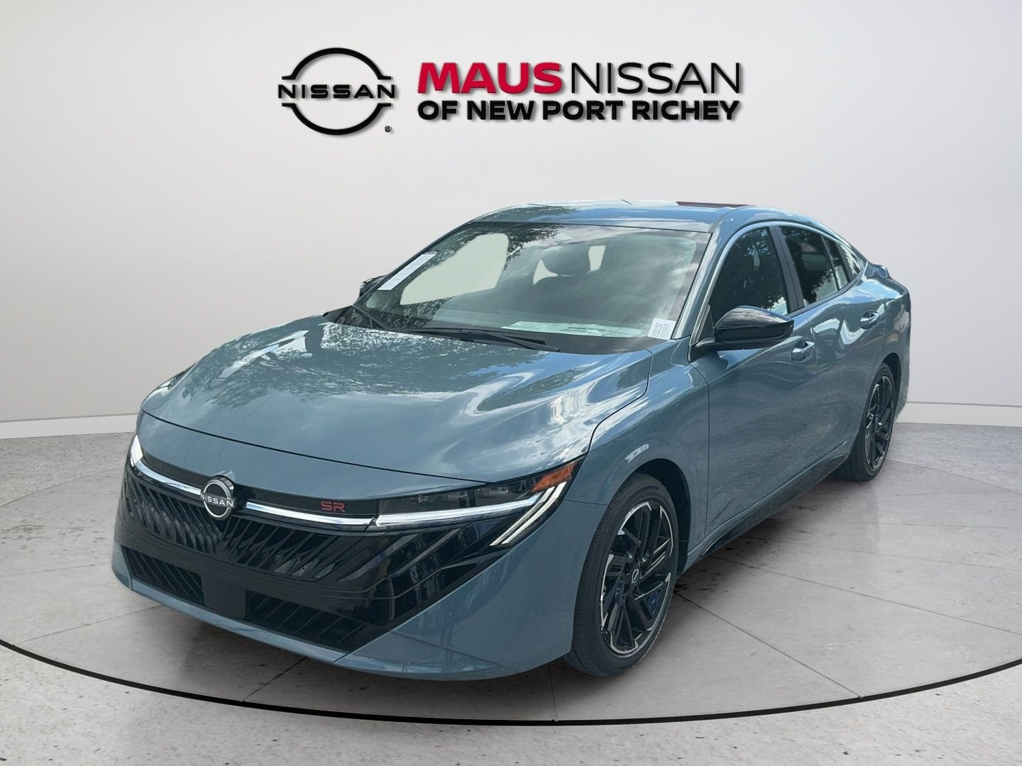 New 2027 Gray Nissan SR image 4