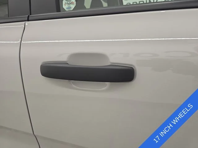 New 2026 Avalanche Ford XLT image 8