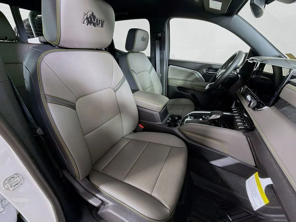 2026 Chevrolet Colorado ZR2 - Photo 23