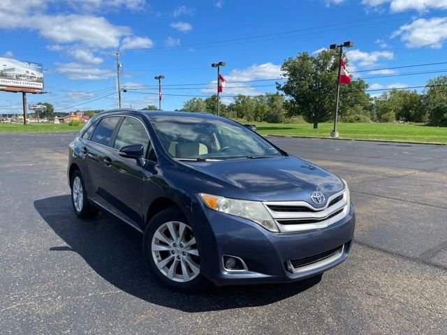 Used 2015 Beige Toyota LE image 7