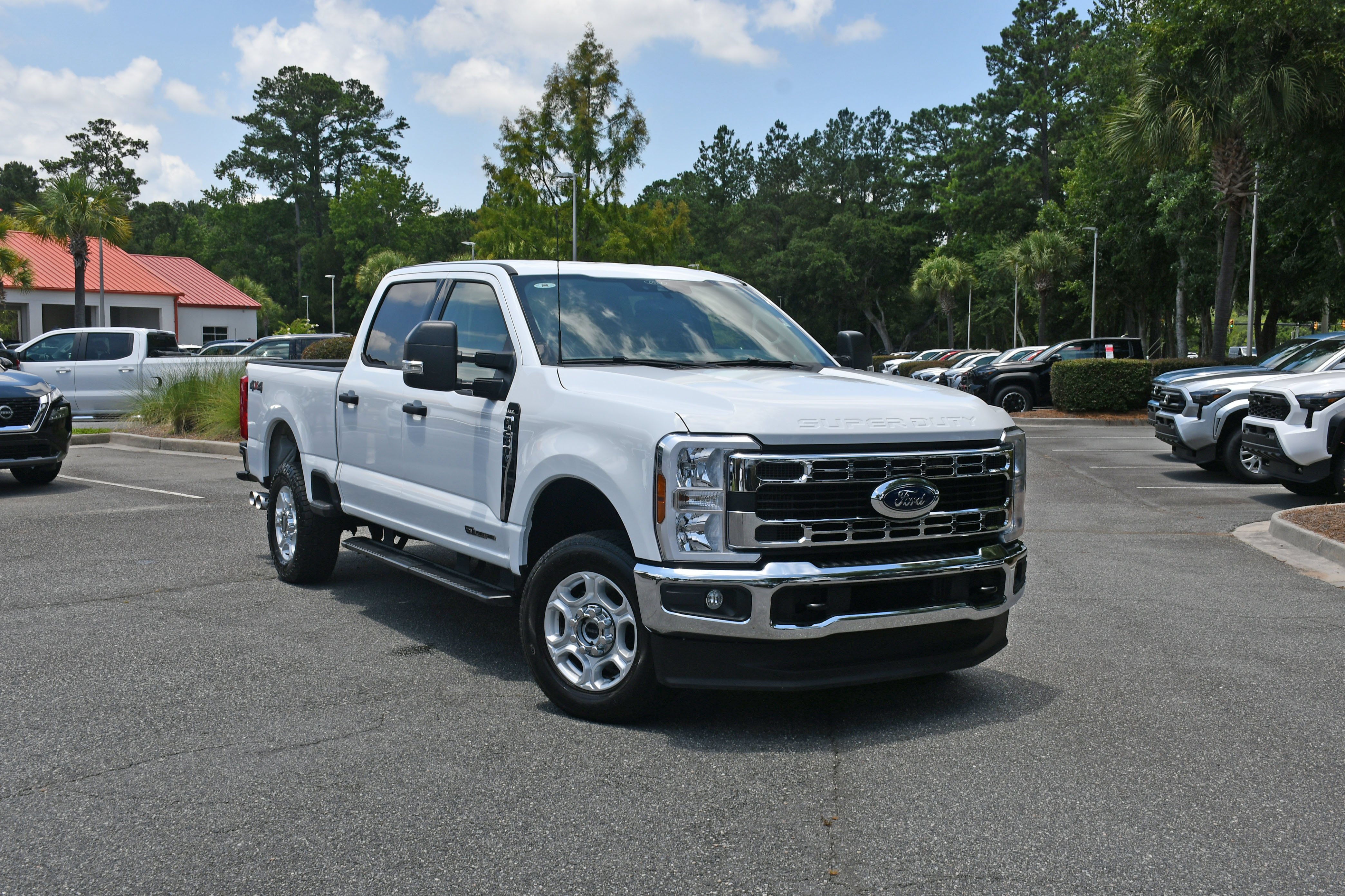 Used 2025 White Ford XLT image 6