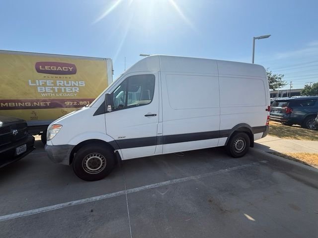 Used 2013 White Mercedes-Benz Cargo 144 WB image 2