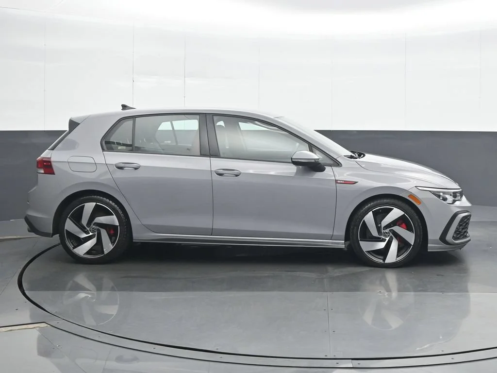 Used 2024 Gray Volkswagen 2.0T S image 7