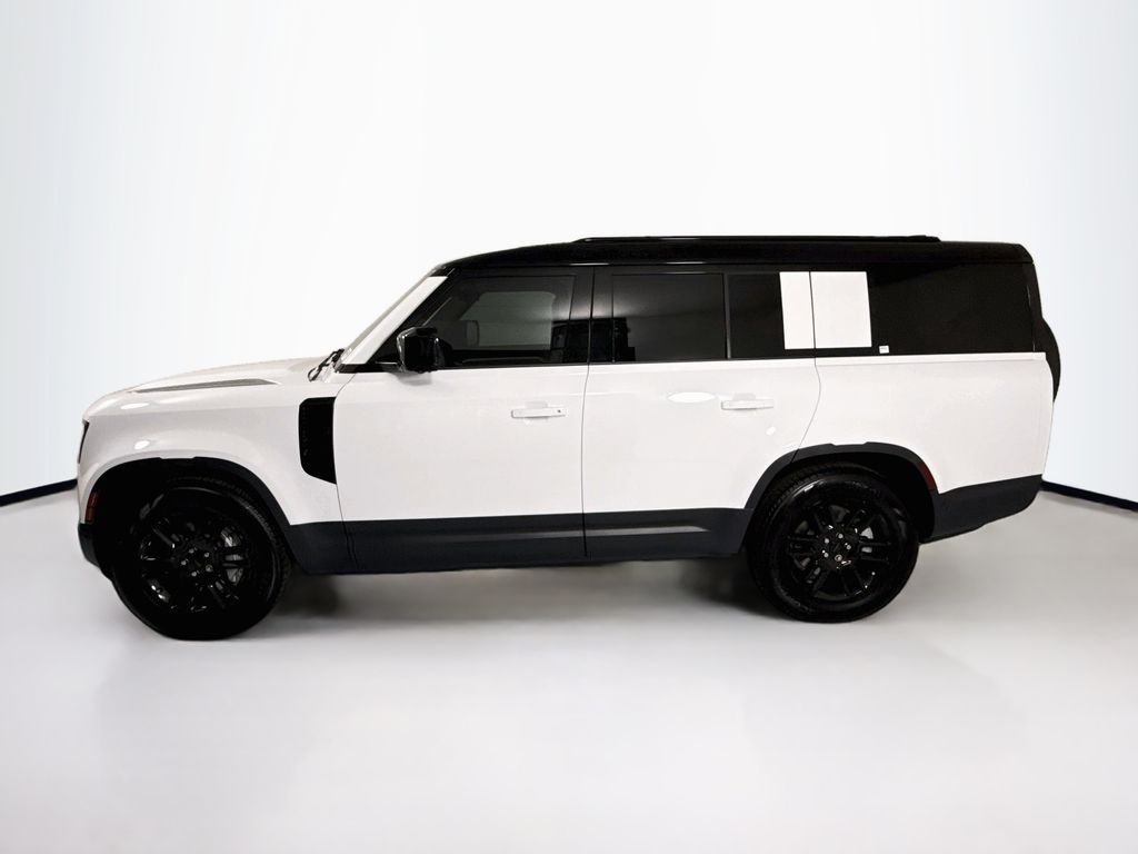 New 2026 Fuji White Land Rover S image 8