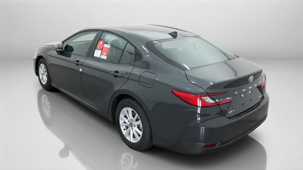 New 2027 Underground Toyota LE image 14