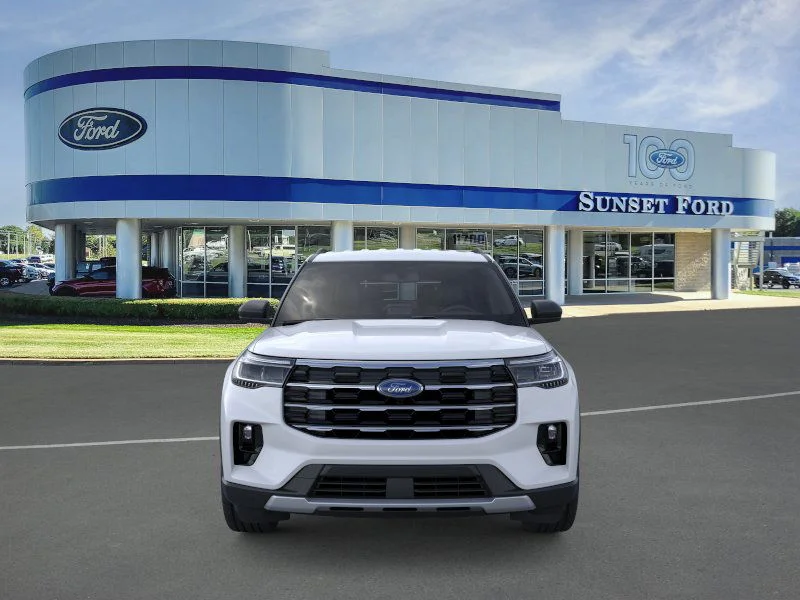 New 2026 Space White Metallic Ford Active™ image 6
