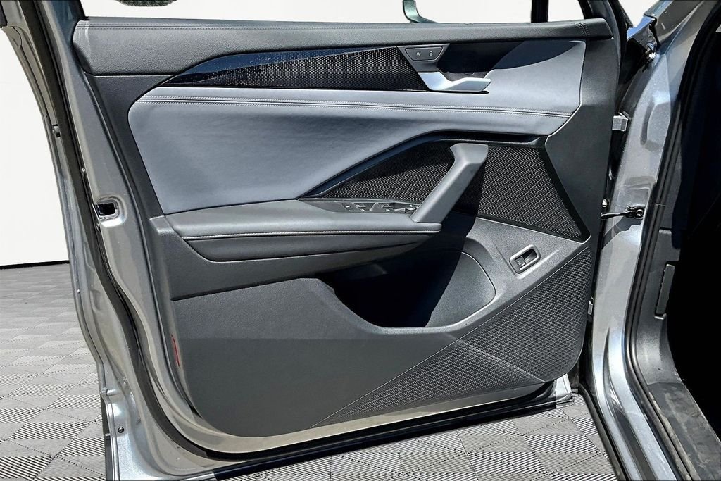 New 2026 Silver Volkswagen 2.0T SE image 21