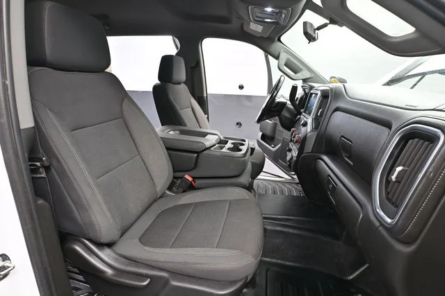 Used 2021 White Chevrolet LT image 37