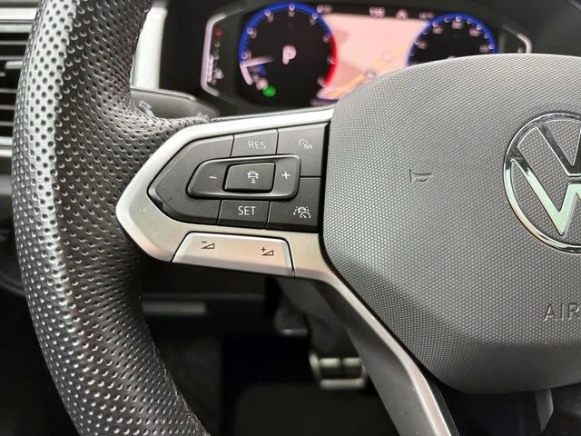 Certified Used 2021 Deep Black Pearl Effect Volkswagen 3.6L V6 SEL Premium R-Line image 20