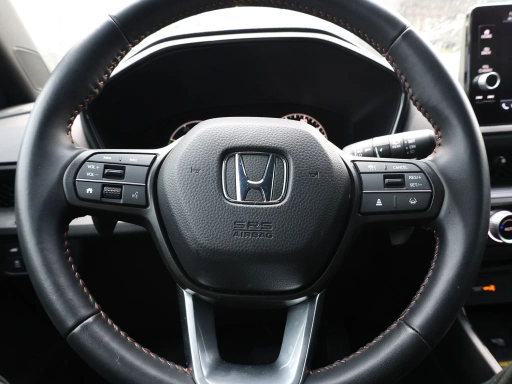 Used 2025 White Honda Sport-L image 32