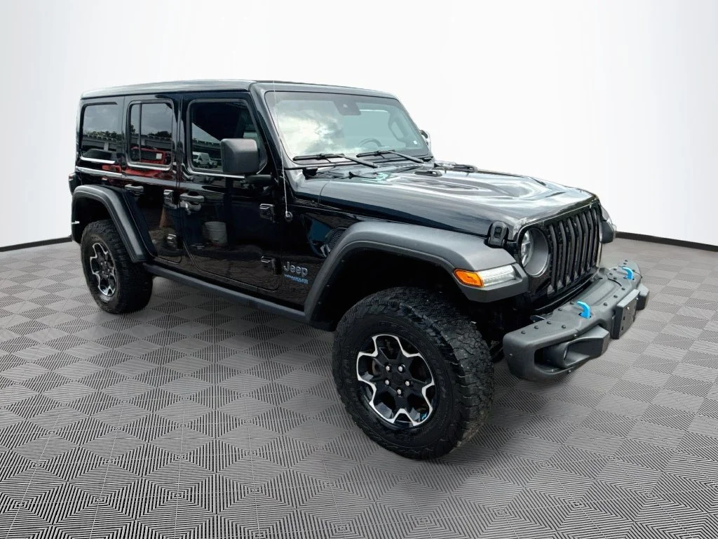 Used 2022 Black Jeep Unlimited Rubicon 4xe image 4