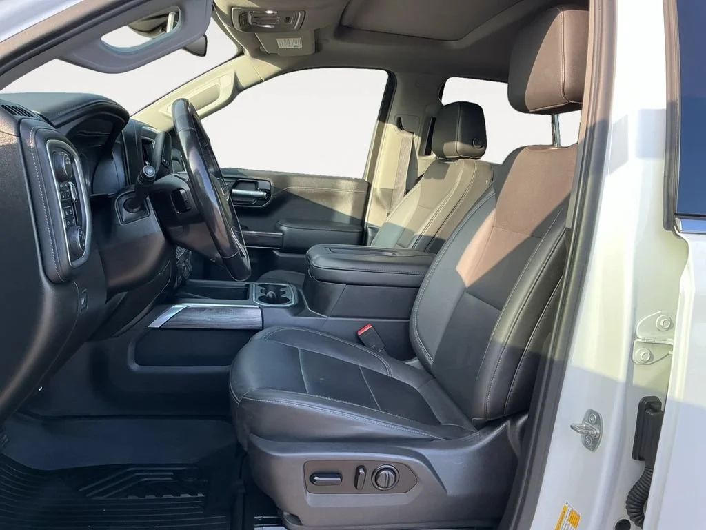 Used 2021 SUMMIT WHITE Chevrolet LTZ image 16