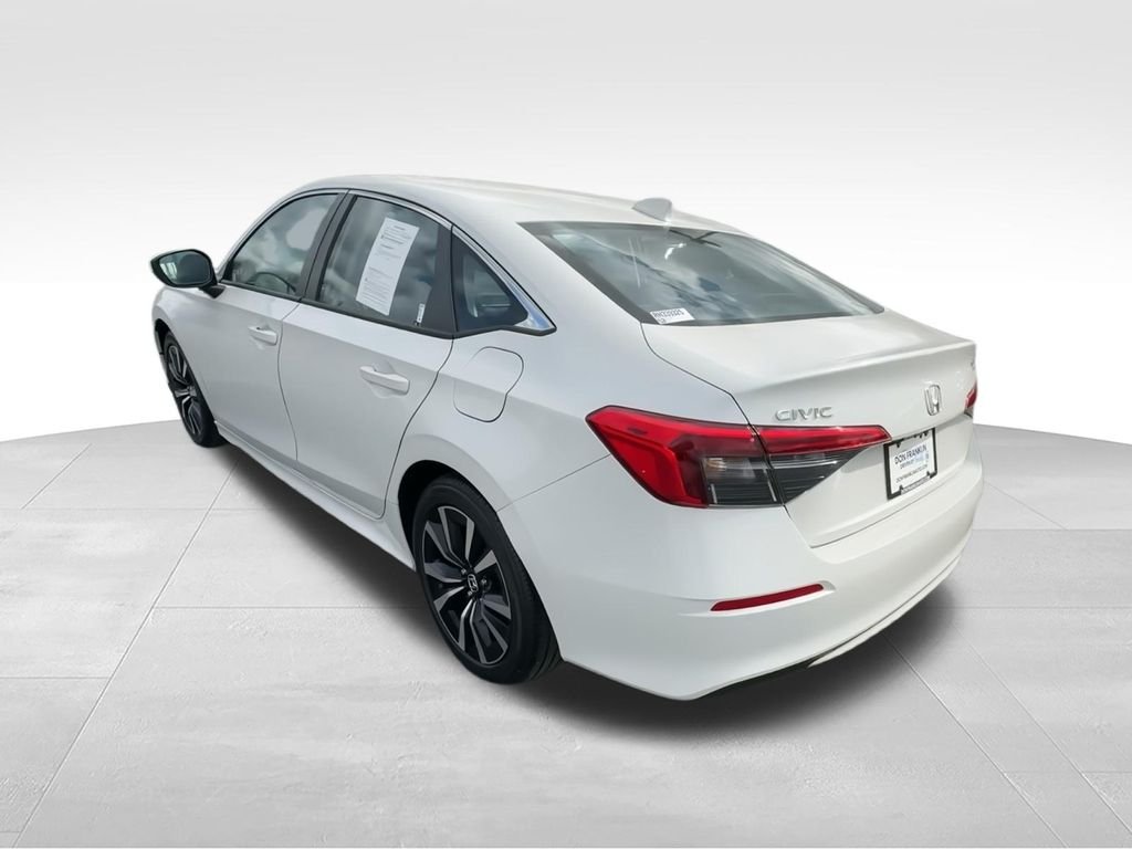 Used 2024 White Honda EX image 6