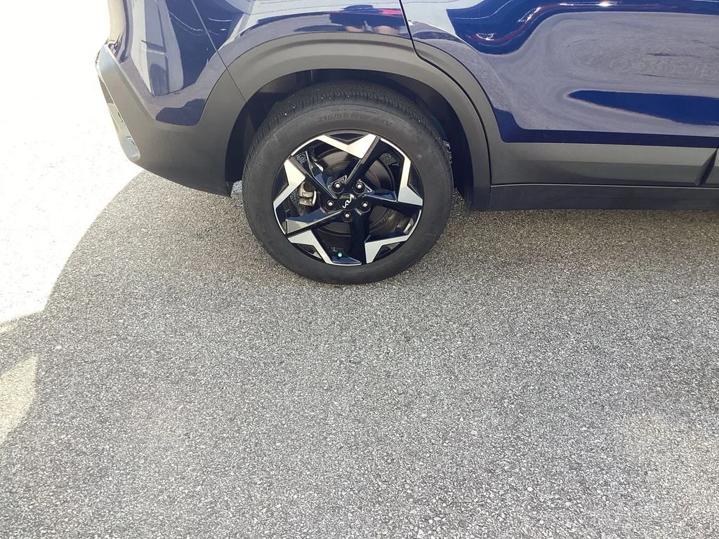 Used 2025 Blue Kia EX image 22
