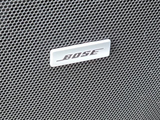 Used 2022 Silver Ice Metallic Chevrolet Premier image 14