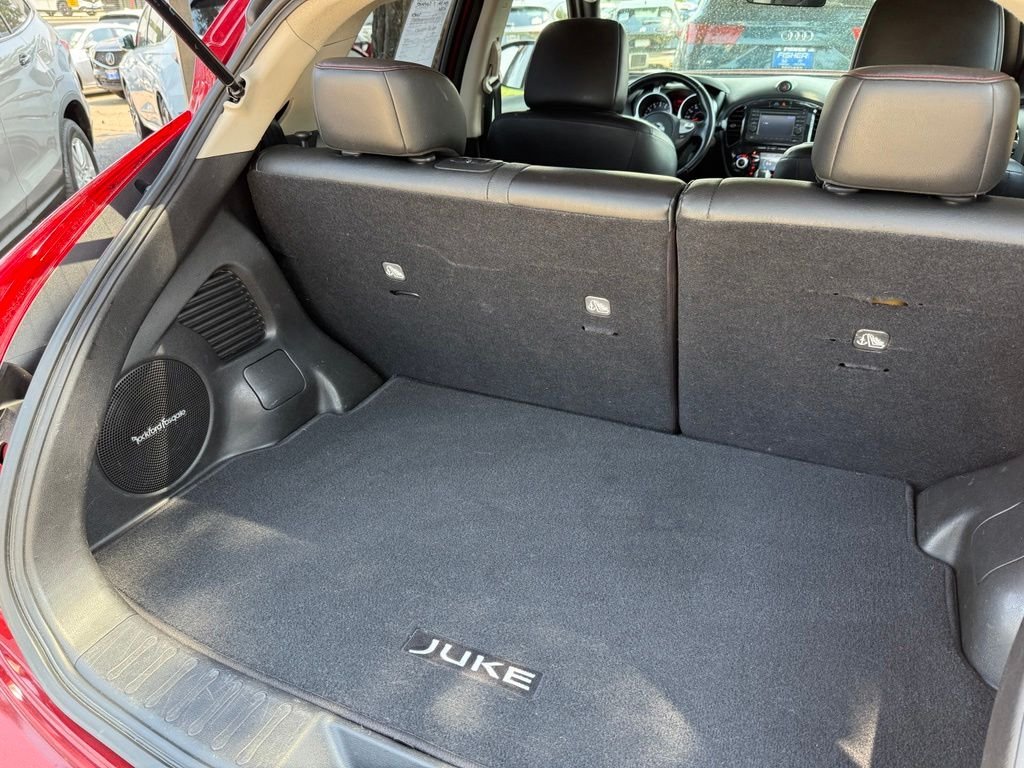 Used 2013 Cayenne Red Nissan SL image 16
