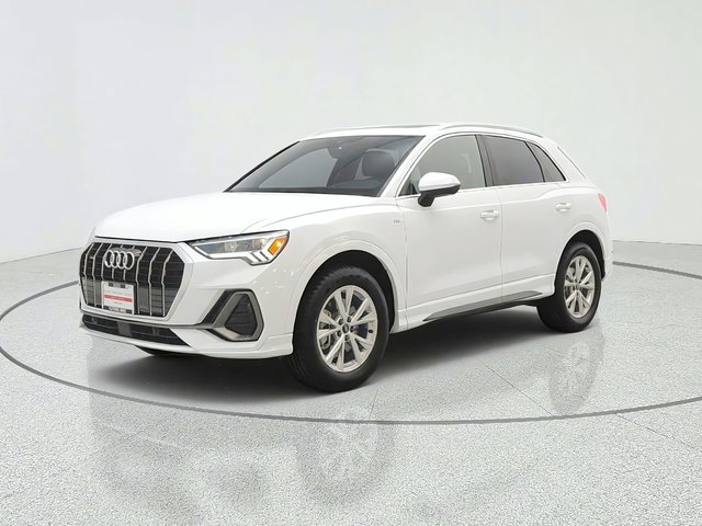 2024 Audi Q3 S line Premium