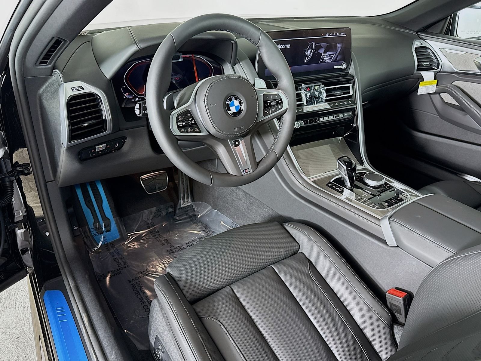 Used 2026 Black Sapphire Metallic BMW 840i image 9