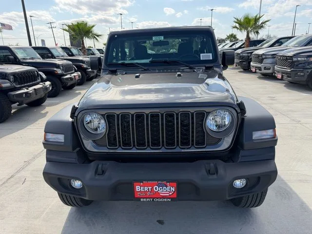 New 2026 Granite Crystal Metallic Clear-Coat Exterior Paint Jeep Sport image 2