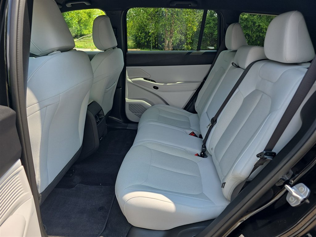 2026 Jeep Cherokee Laredo - Photo 18