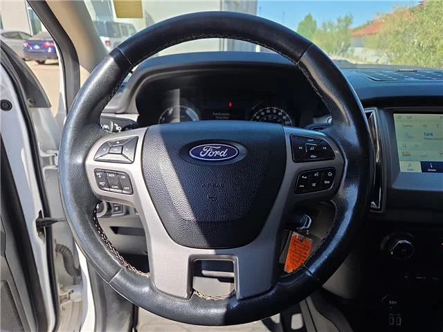 Used 2023 Oxford White Ford XL 4x4 SuperCrew 5 ft. box 126.8 in. WB image 14