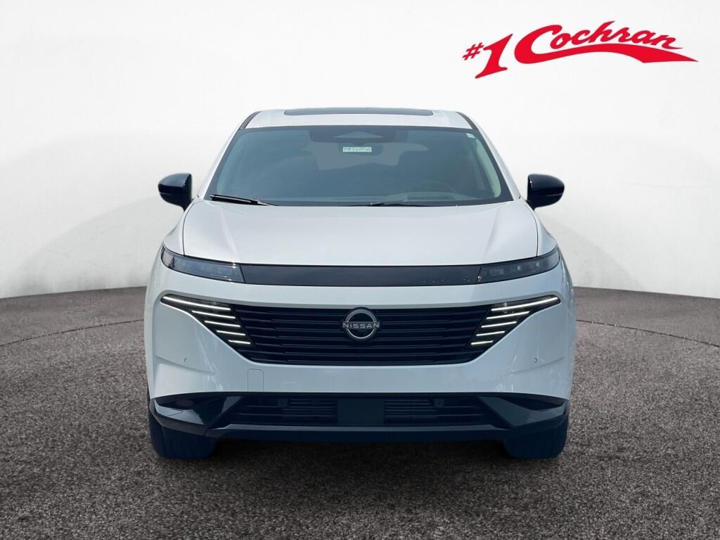 New 2026 Everest White Pearl Tricoat Nissan Platinum image 2