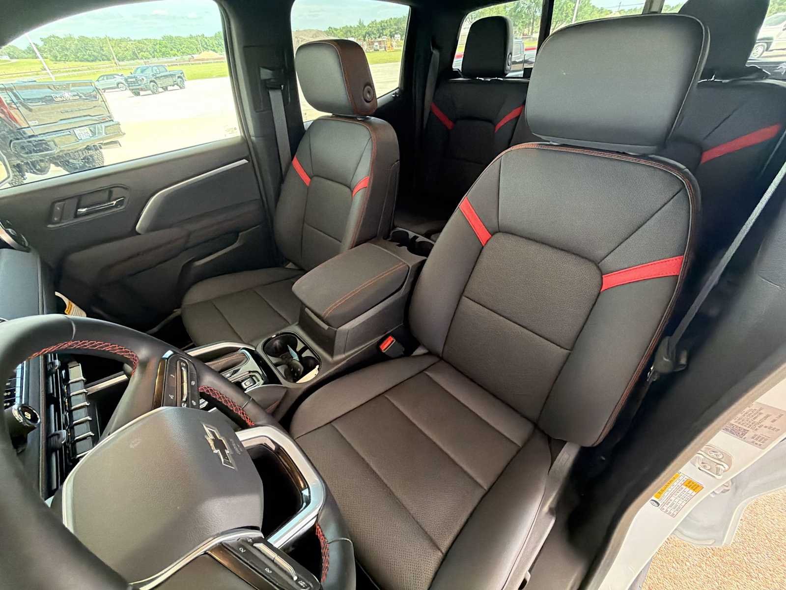 2026 Chevrolet Colorado Z71 - Photo 20