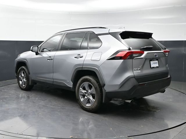 2023 Toyota RAV4 XLE - Photo 8