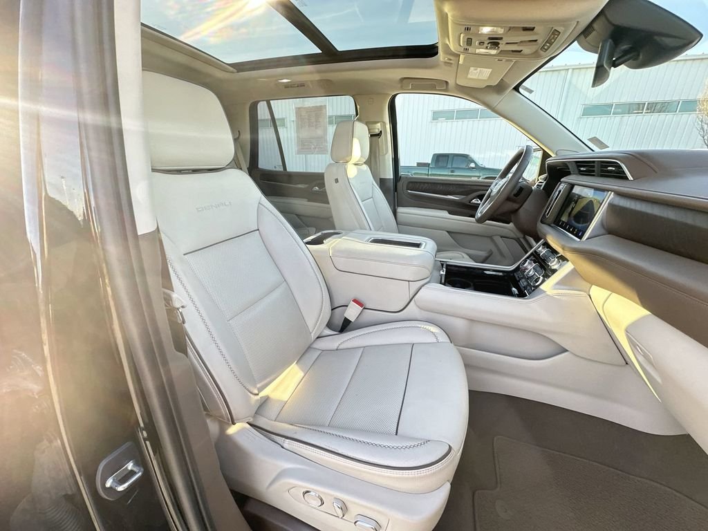 Used 2023 Black GMC Denali image 30