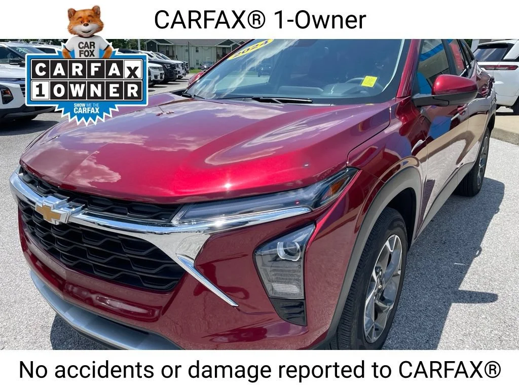 Used 2024 Crimson Metallic Chevrolet LT image 3