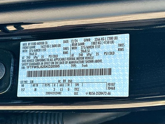 Used 2025 Black Ford Lariat image 33
