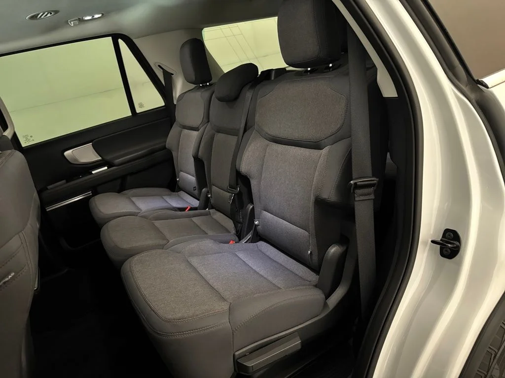 Certified Used 2025 White Ford Active image 32