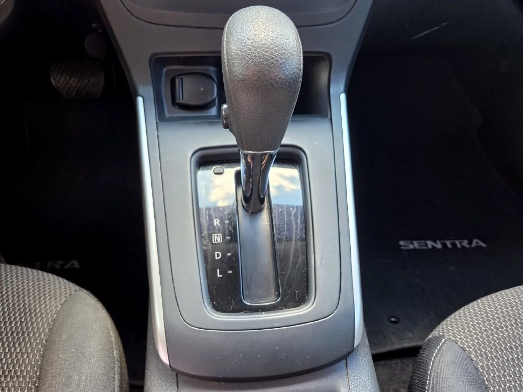 Used 2017 Silver Nissan S image 16
