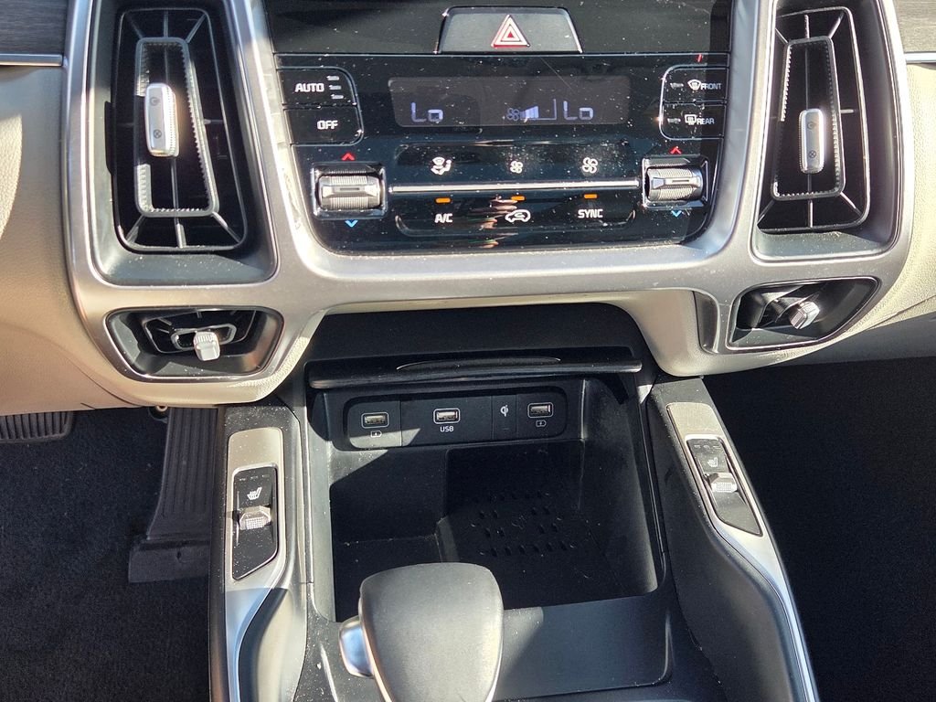 Used 2023 Gray Kia X-Line EX image 21