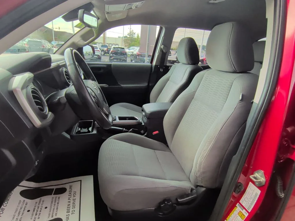 Used 2019 Red Toyota SR5 image 11