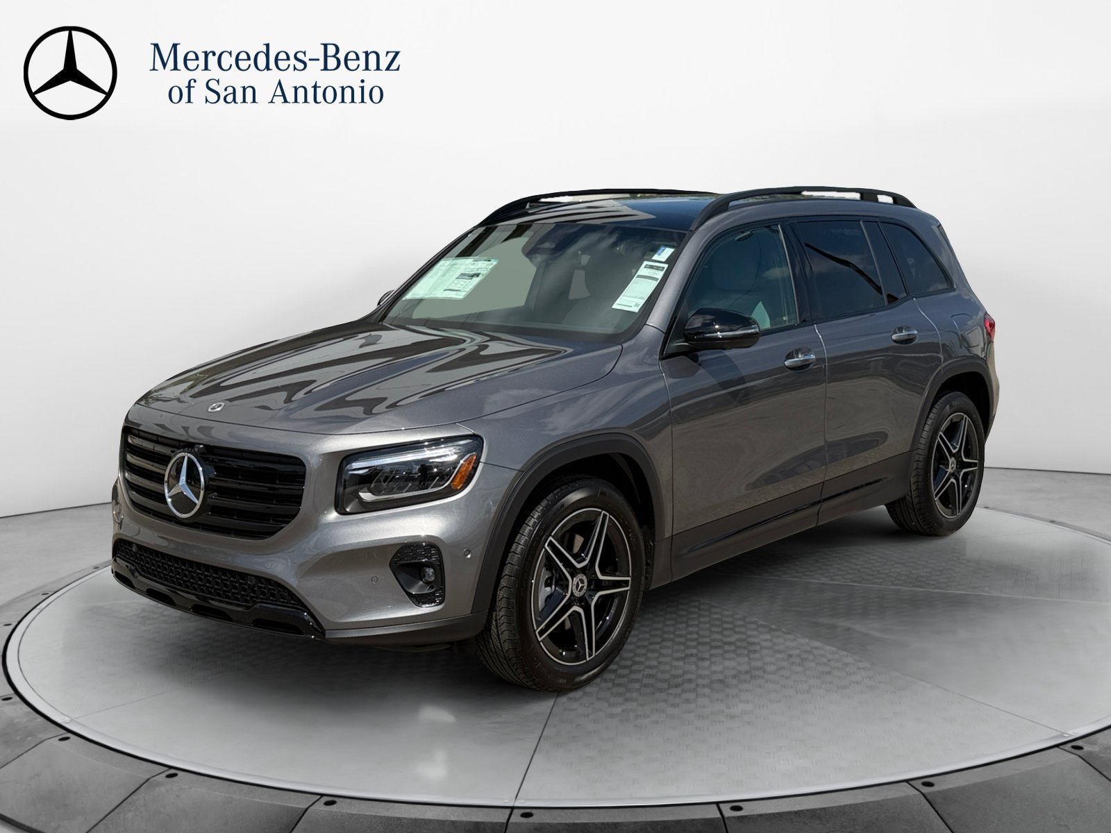 New 2026 Mountain Grey Metallic Mercedes-Benz GLB 250 image 3