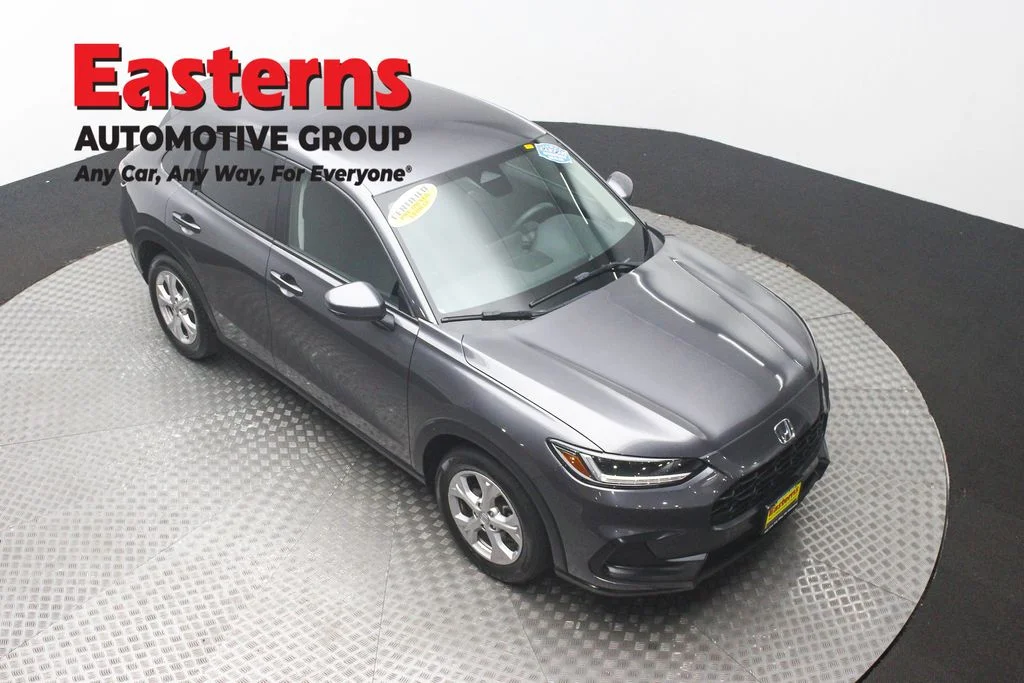 Used 2024 Gray Honda LX image 3