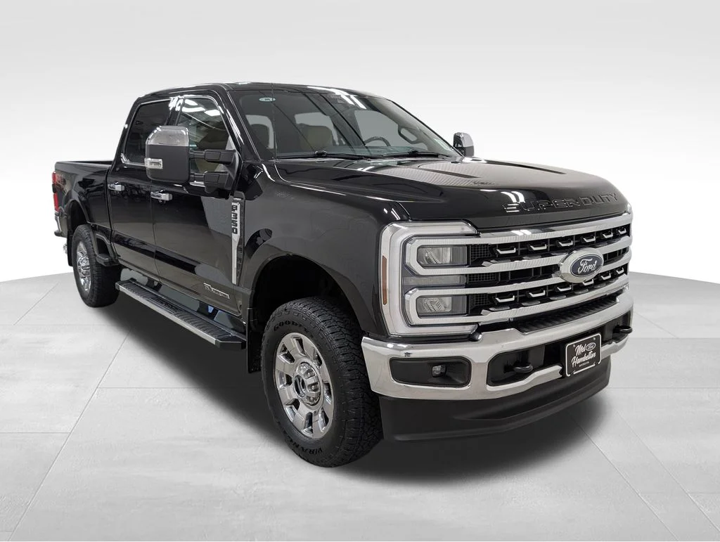 Certified Used 2025 Agate Black Metallic Ford Lariat image 23