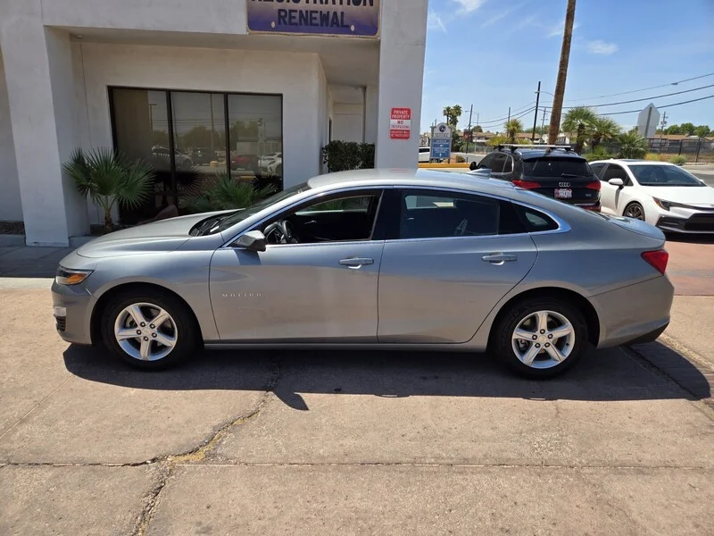 Used 2023 Sterling Gray Metallic Chevrolet LT image 2
