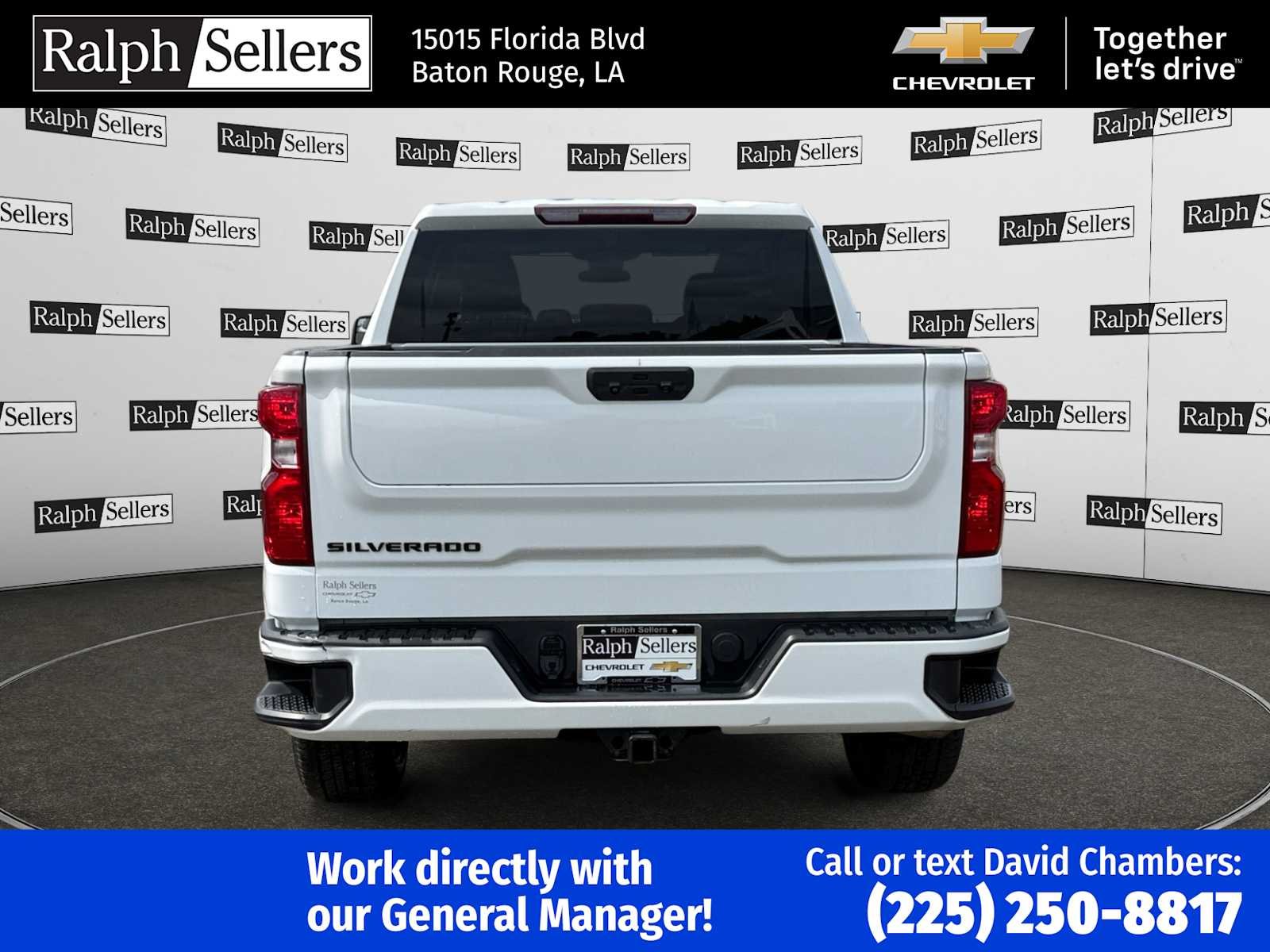 Used 2022 Summit White Chevrolet Custom image 5