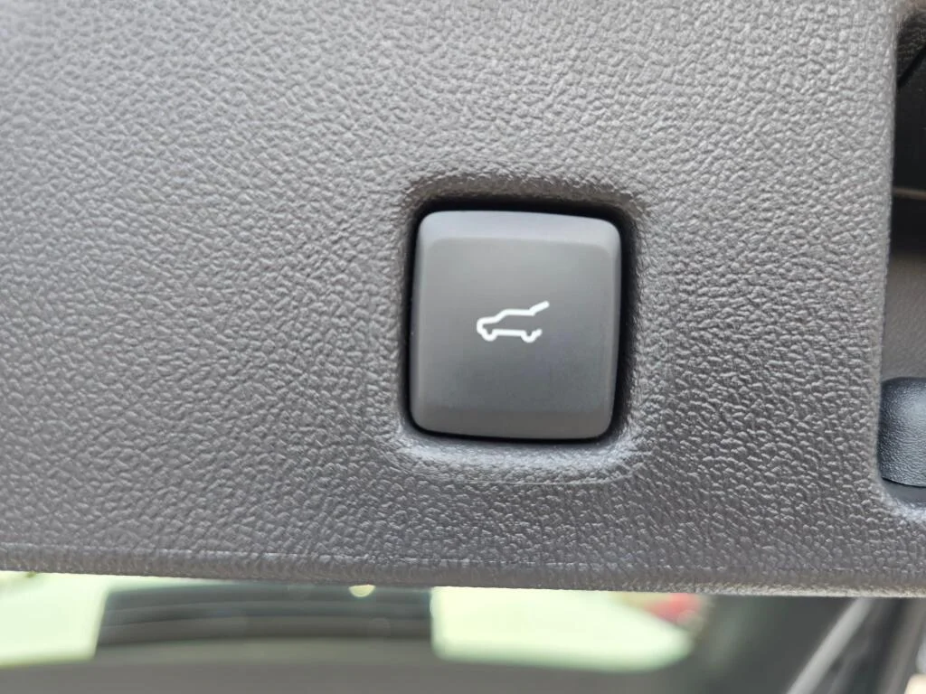 2025 Ford Escape Plug-in hybrid PHEV - Photo 12