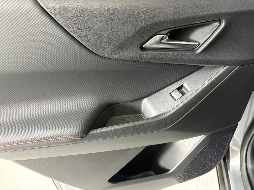New 2027 Sterling Gray Metallic Chevrolet RS image 39