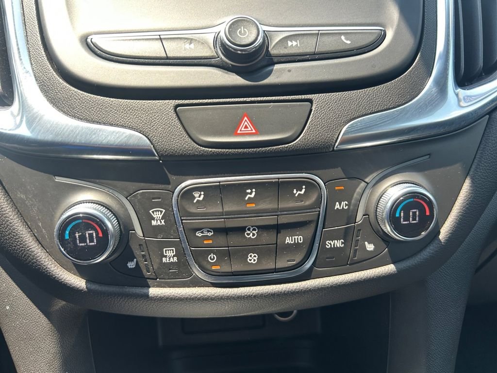 Used 2021 Silver Chevrolet LT image 23